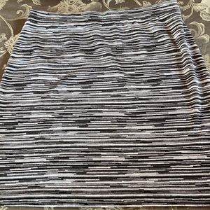 Loft knit skirt , sz med 19” long .Soft , cute
